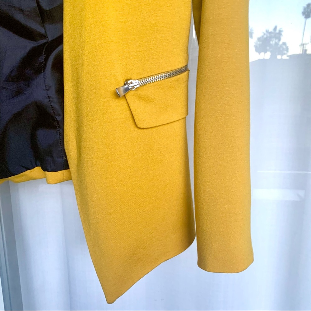 Zara Yellow Blazer - Picture 2 of 8